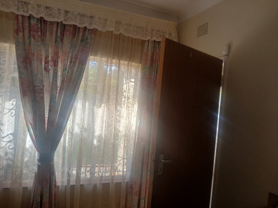 3 Bedroom Property for Sale in Verwoerdpark Northern Cape
